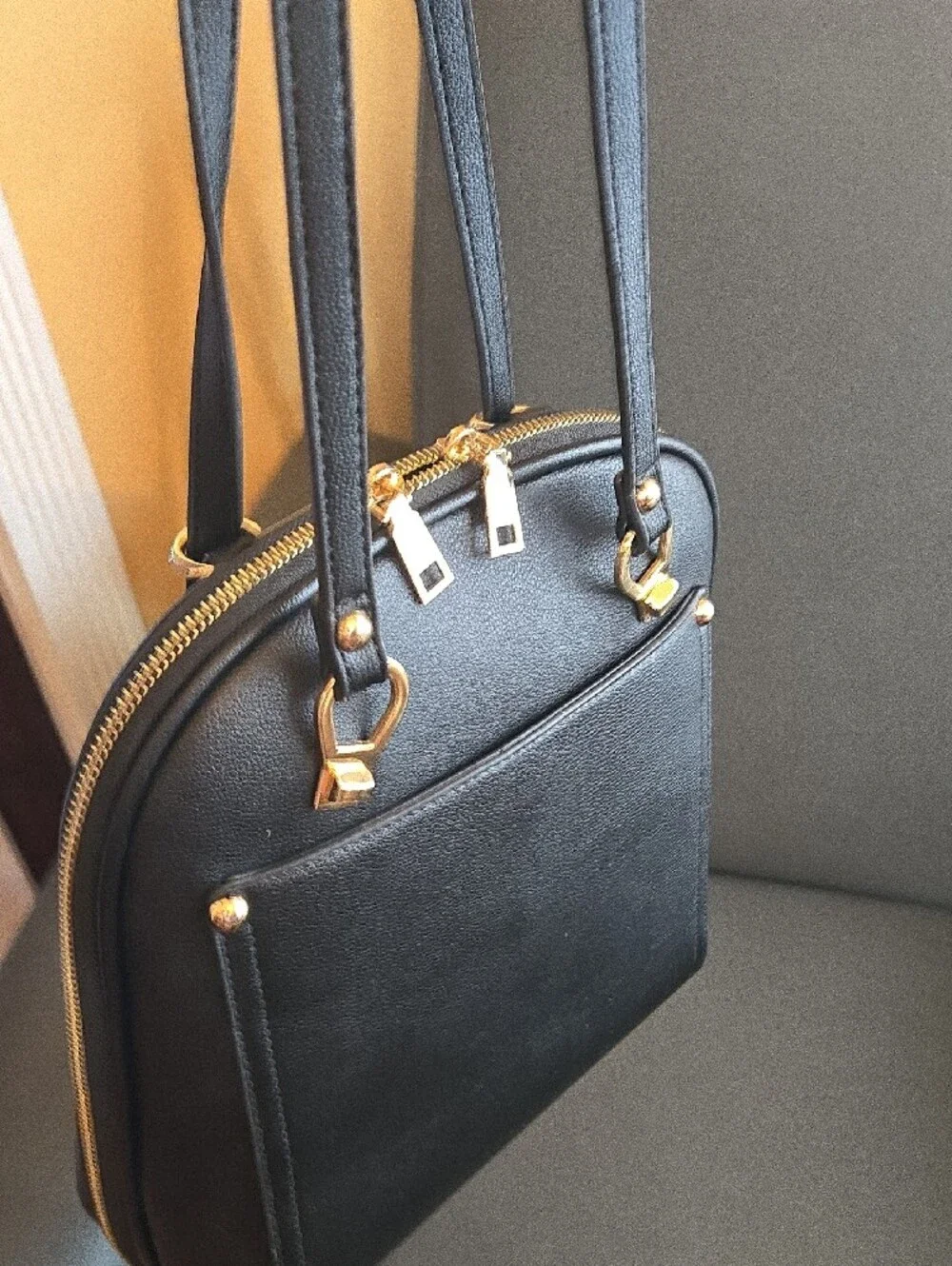Mistique Sleek Preppy Black Bqg Backpack Convertible 2 In One – Classic Carry